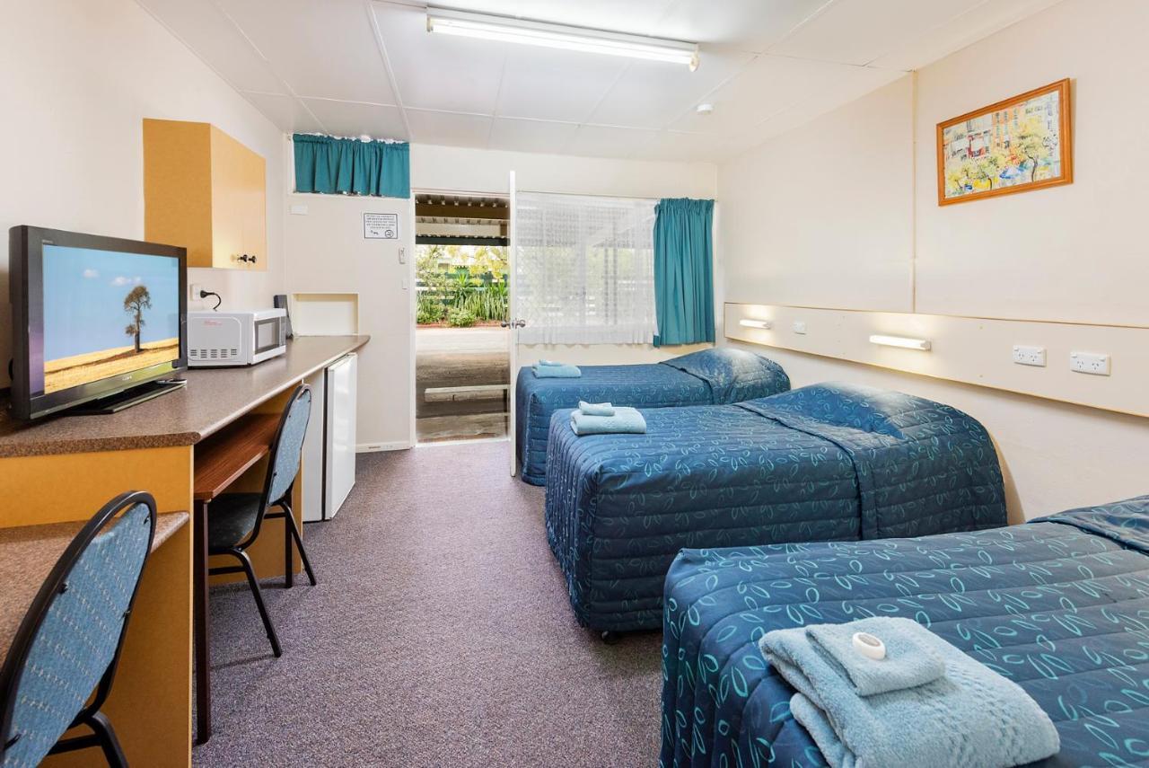 Roma Motel Kültér fotó